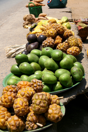 fruits in tukuyu.JPG